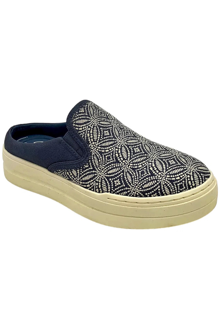 Cloudsteppers by Clarks Audreigh Cove Slip-On Mule Blue - Medium